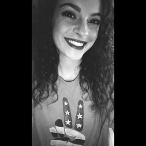 Meet your Posher, Cami